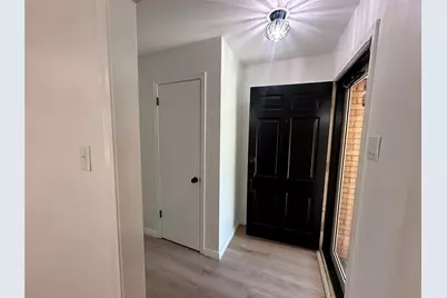 9630 Livenshire Drive, Dallas, TX 75238 - Photo 4