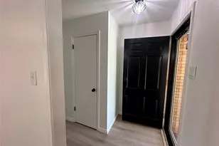 9630 Livenshire Dr, Dallas, TX 75238 - Photo 4