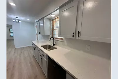 9630 Livenshire Drive, Dallas, TX 75238 - Photo 14