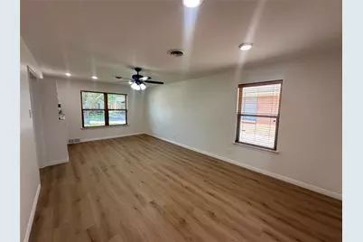 9630 Livenshire Drive, Dallas, TX 75238 - Photo 6