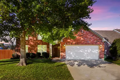 2321 Bear Run Road, Arlington, TX 76001 - Photo 2