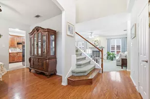 2321 Bear Run Rd, Arlington, TX 76001 - Photo 4