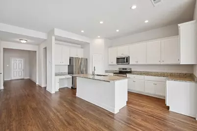 313 Marble Creek Drive, Fort Worth, TX 76131 - Photo 14