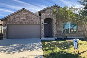 16004 Farringdon St, Fort Worth, TX 76247 - Photo 2