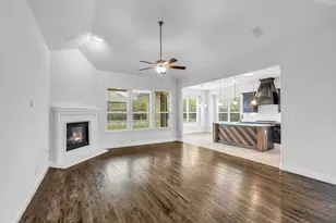 519 Brook Dr, Anna, TX 75409 - Photo 2