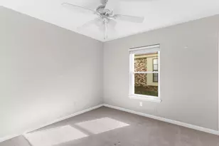 5801 Winell Dr, Garland, TX 75043 - Photo 14