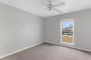 5801 Winell Dr, Garland, TX 75043 - Photo 16