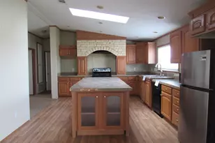 2009 Bluhm Rd, West, TX 76691 - Photo 4