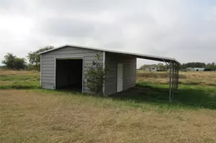 2009 Bluhm Rd, West, TX 76691 - Photo 18