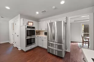 1301 Pinon Dr, Mansfield, TX 76063 - Photo 16