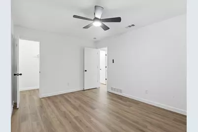 1910 Longmeadow Drive, Arlington, TX 76015 - Photo 22