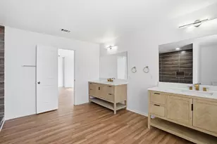 932 Robbins Way, Saginaw, TX 76179 - Photo 20