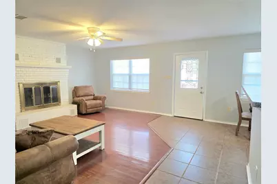 131 Ocean Drive, Gun Barrel City, TX 75156 - Photo 4