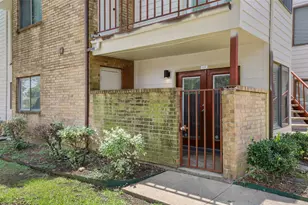 2312 Balsam Dr, Arlington, TX 76006 - Photo 2