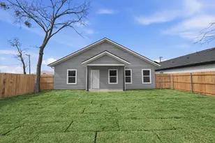 2105 College St, Greenville, TX 75401 - Photo 20