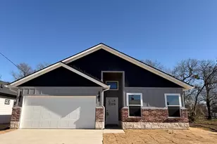 2105 College St, Greenville, TX 75401 - Photo 2