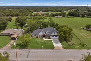 206 Hix Rd, Cleburne, TX 76031 - Photo 1