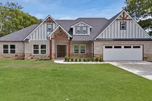 206 Hix Rd, Cleburne, TX 76031 - Photo 1