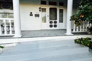 209 N Preston St, Ennis, TX 75119 - Photo 6