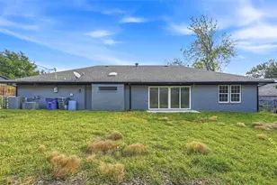 13411 Forestway Dr, Dallas, TX 75240 - Photo 20