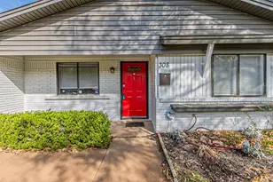 308 Franklin Dr, Euless, TX 76040 - Photo 4