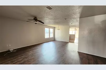 2931 Marco Drive, Grand Prairie, TX 75052 - Photo 8