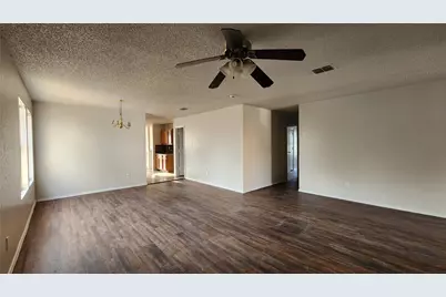 2931 Marco Drive, Grand Prairie, TX 75052 - Photo 10