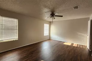 2931 Marco Dr, Grand Prairie, TX 75052 - Photo 18