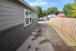 503 Windmere Cir, Corinth, TX 76210 - Photo 18