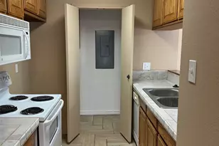 2007 Westmoor Pl, Arlington, TX 76015 - Photo 16