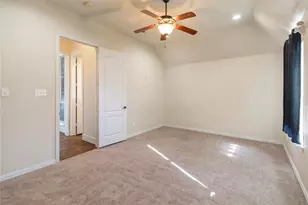 12040 Erin Ln, Fort Worth, TX 76179 - Photo 26