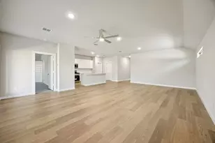 617 Marigold Hl Wy, McKinney, TX 75071 - Photo 10