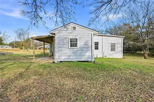 507 E Maple St, Whitewright, TX 75491 - Photo 18