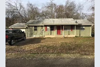 525 NW 20th, Paris, TX 75460 - Photo 1