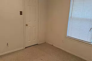 2729 Emerson Ln, Denton, TX 76209 - Photo 8