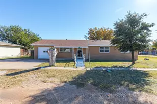 341 S Main St, Trent, TX 79561 - Photo 2