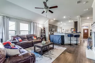 11800 Patton Dr, Frisco, TX 75036 - Photo 2
