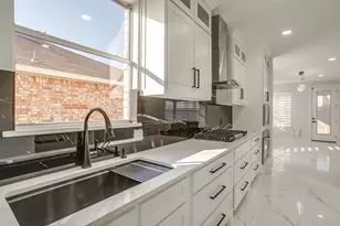 500 Flowering Plum Ln, Fort Worth, TX 76140 - Photo 10