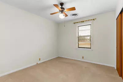 1301 Rose Avenue, Cleburne, TX 76033 - Photo 12