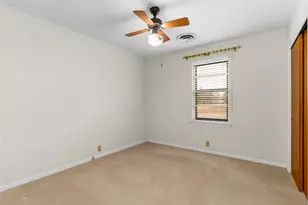 1301 Rose Ave, Cleburne, TX 76033 - Photo 12