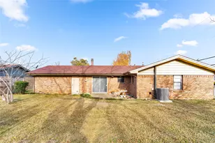 1301 Rose Ave, Cleburne, TX 76033 - Photo 20
