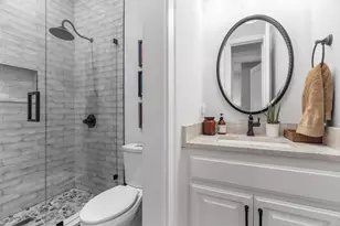 2222 Worthington St, Dallas, TX 75204 - Photo 32