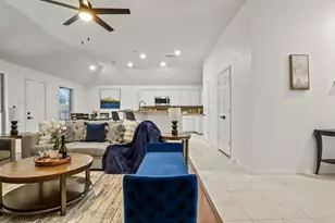 401 Barbara Jean Ln, Burleson, TX 76028 - Photo 10