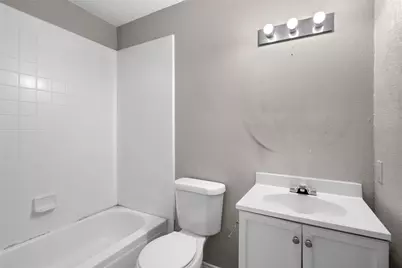 9319 Rutherglen Drive, Dallas, TX 75227 - Photo 10