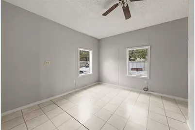 1106 S 15th Street, Waco, TX 76706 - Photo 8