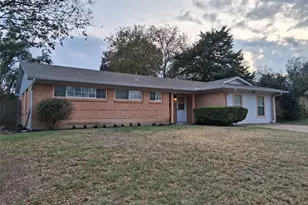 818 Emberwood Dr, Dallas, TX 75232 - Photo 2