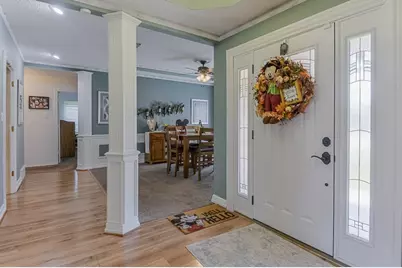 813 Shady Creek Drive, Kennedale, TX 76060 - Photo 2