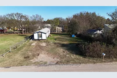 214 Pearson Lane, Azle, TX 76020 - Photo 8