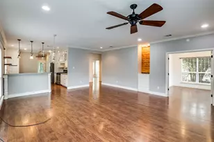 104 Bellevue Dr, Cleburne, TX 76033 - Photo 12