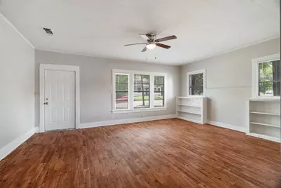 1358 Bonham, Paris, TX 75460 - Photo 4